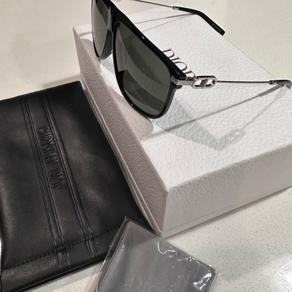 Dior sunglasses brand new